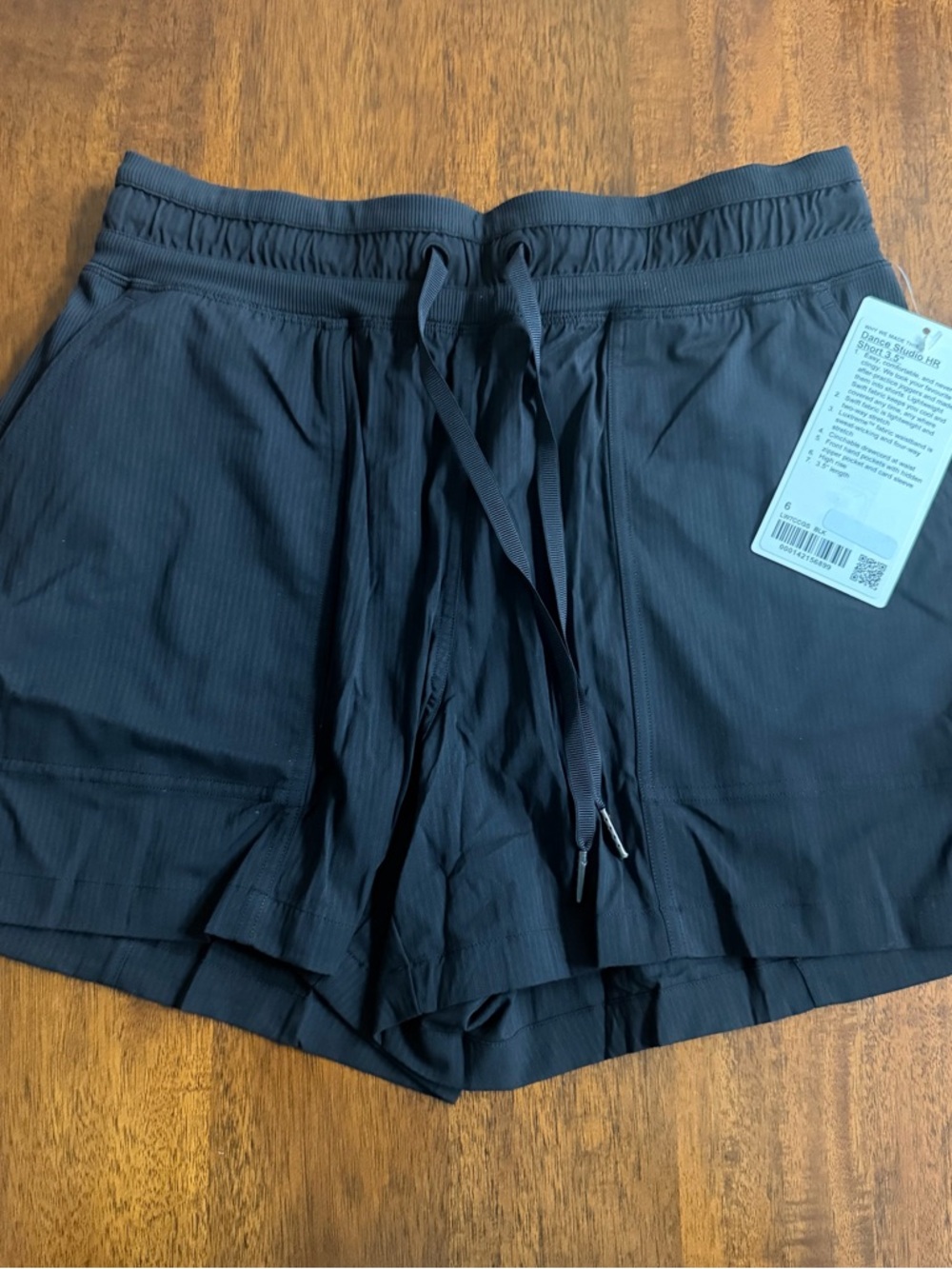 lululemon athletica Black Women's Drawstring Athletic Shorts